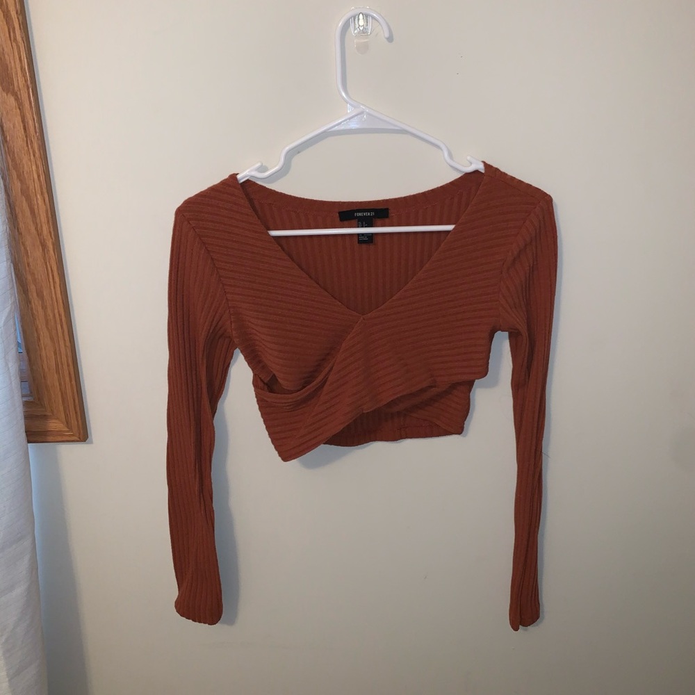 Front cross crop top